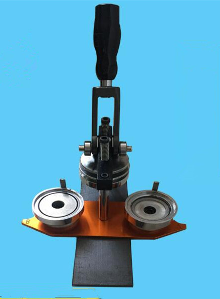 回転式 缶バッジマシーン 新品200個付 バッジ無料付属